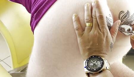 I showed my wife how and what I do to eat an ass until it's wet