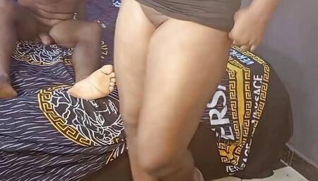 Hotel manager fuck her client in his room