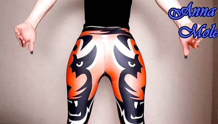 Spandex PAWG in Leggings Spanks Her Ass