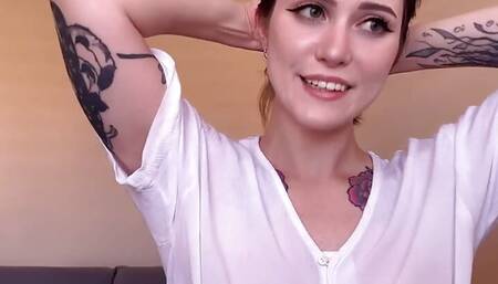 Deepthroat Queen Is Getting Extremely Messy