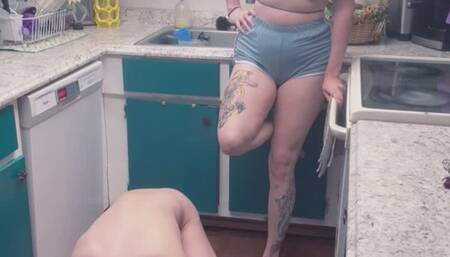 Houseboy cuck boyfriend in chastity forgot to mop the kitchen floor, so his Mistress makes him clean it with a sponge on his mouth and on all fours