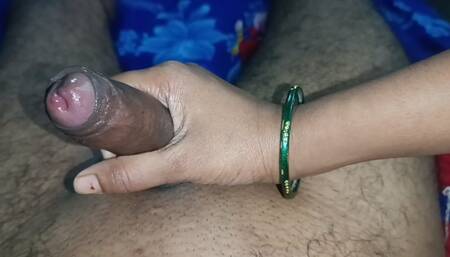 Today Sarita bhabhi ko pata kar chod hi diya, bhabhi boli devar #NAME? fun aa gaya ????