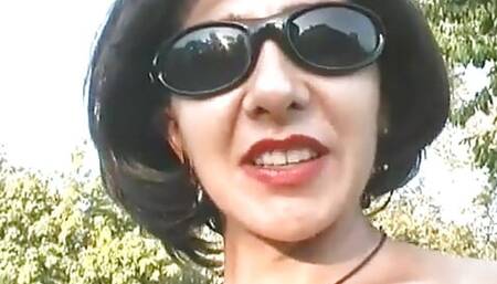 Roxana Ardi's debut for Dario Lussuria (full movie in Italian HD)