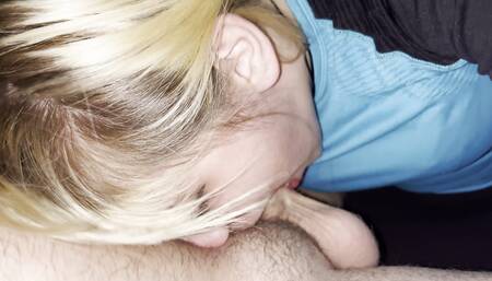 Hot Girl From My Gym to Give Me a Sloppy BJ