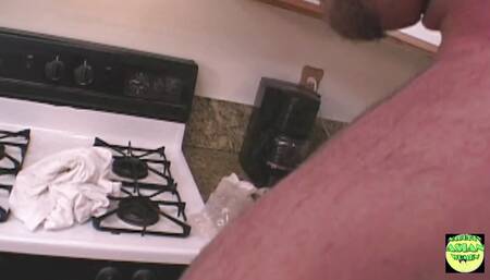 Asian Housewifes Husband with His Shaft Spreads Wet Pussycat on the Kitchen Table
