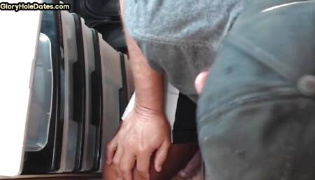 Greedy gloryhole sucker blows dick in homemade closeup