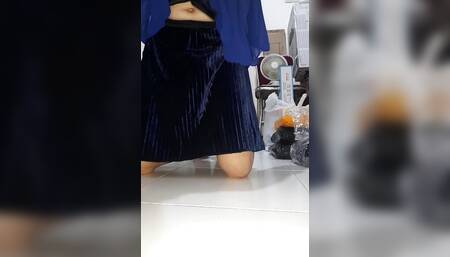Blue velvet skirt masturbation