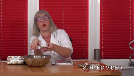 Charlotte Meets the Anal Nurse