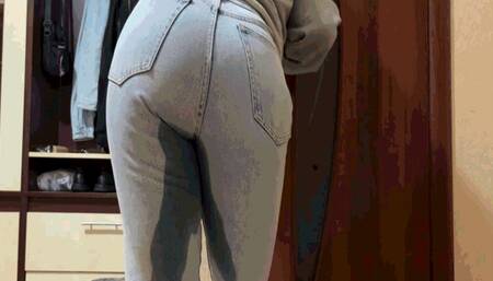 When Urine Takes Over MP4