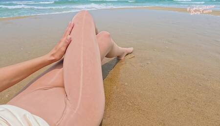 867 Beauty on the Beach.. Shiny Tights on the Sand