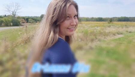 Sexy MILF Gets Finger Fucked In Panythose