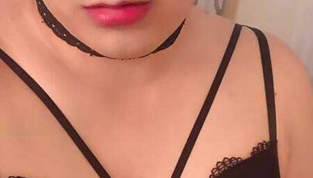 Rubbing Myself in Friend's Restroom Until I Cum