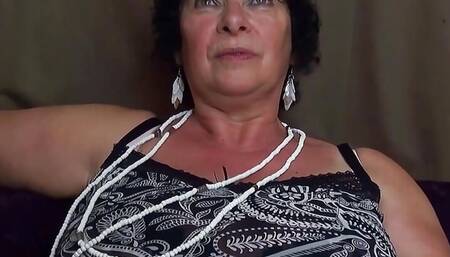 Big maturesgets double penetrated with black and white cock