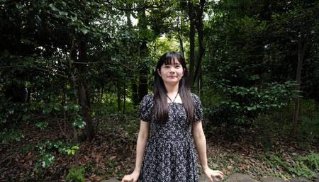 Nono Mizumori makes her debut in porn and we are happy