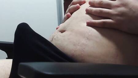 Belly rub and cum