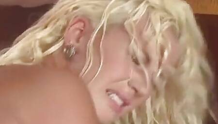 Blonde Teen Gets Hard Double Penetration in Hot Threesome