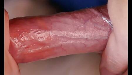 Oily Boy with a Big Dick Showed off a Big Delicious Cumshot.
