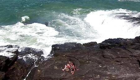 Tarra White Loves Sex by the Beach Just Like Aneta Keys