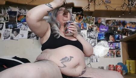 2 Weeks of Stuffing - Celebratory Ice Cream Bloat and Feedee Gainer Vlog!