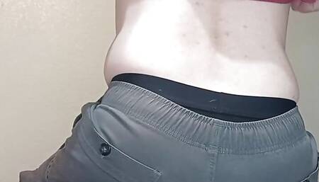 twink masturbates in thigh highs