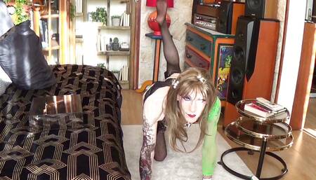 I'm not your friend's wife, For those who know...