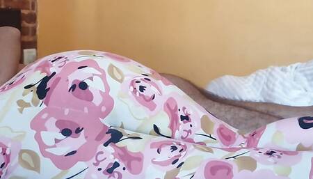 Girlfriend lai hotel ma lagera chikeko new nepali kanda video