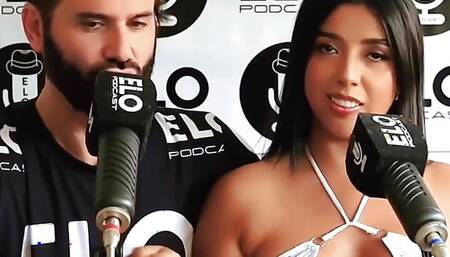 Lina Henao with Elo Podcast in a spicy interview. MILF revealing intimate secrets (English subtitles)
