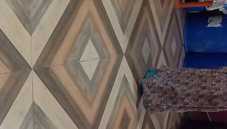 Hot sexy Kitu Bhabhi was left by her step brother in the house by lying on the floor.