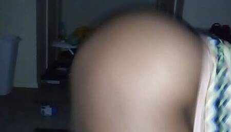Ass shaking