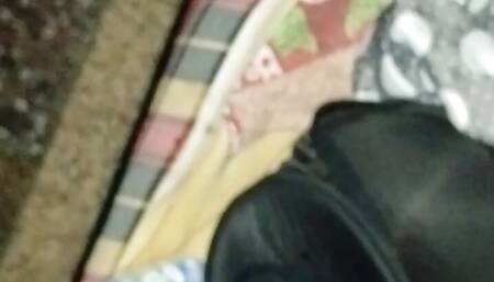 Indian lady ka in the head