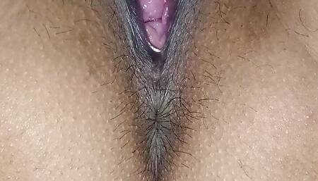 Jab ladki ko ghar par rula deti hai land lekar garam ho lage wahi usko humne saalne laga