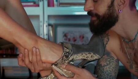 Foot Fetish with a Sexy Latina