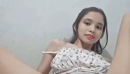 18 year old woman fingering pussy and she is enjoying it.