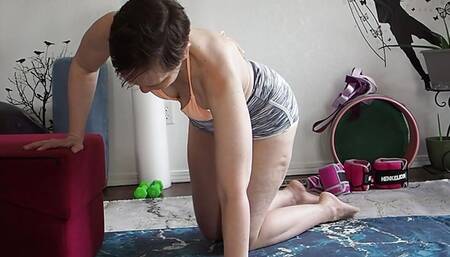 Goddess Aurora Willows Deep Hip Opener Stretches