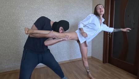 An ex in the guise of a mugger grabs Alina's legs and won't let go
