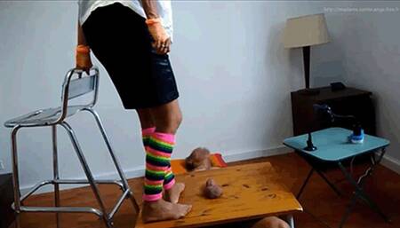 NUTS AND DICK UNDER CRUEL FEET