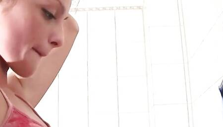 Incredible Julia Masturbates in the Bath Tub