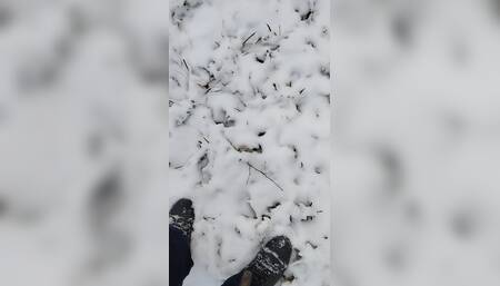 Pie Outside Winter in the White...