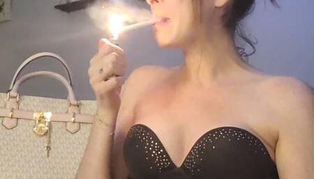MissUnderToes And Her Cute Little Belly Smoking
