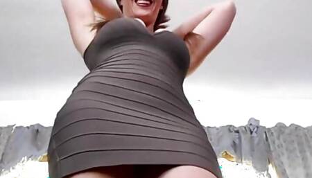 Terra Mizu Take Off Her Shoes Before Teasing Her Body