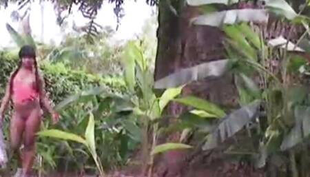 Tobie Teen Pussy Orgasm Outdoor