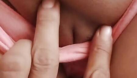 Squirming while dugem