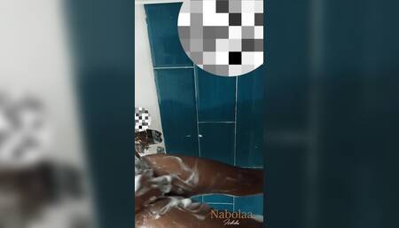 Nabolaa At my arab friend's bathroom