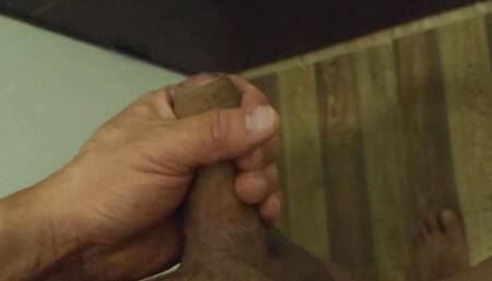 Seeing my girlfriend's lingerie made me want to masturbate.