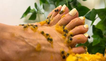 My feet with passion (fruit)