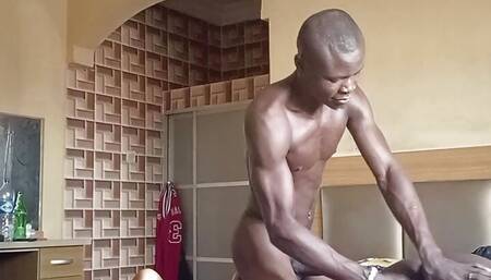 My boyfriend and I gisted and he massage and finger me