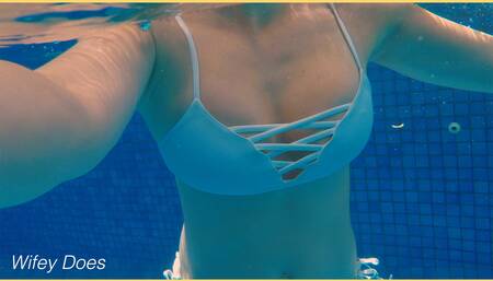 Wifey amazes in her perfect bikini in her hot summer body