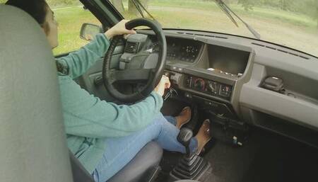 Pedal Pumping cranking & revving Nylon Trasparenze