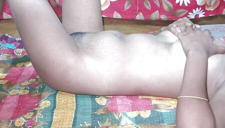 Horny Indian Desi Girlfriend Enjoy Sex with Boyfriend