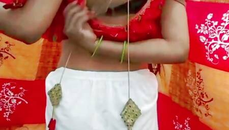 Seeing Mami taking a bath, stepnephew hit her ass Full Hot Bathing Stepmom and Watch Steps